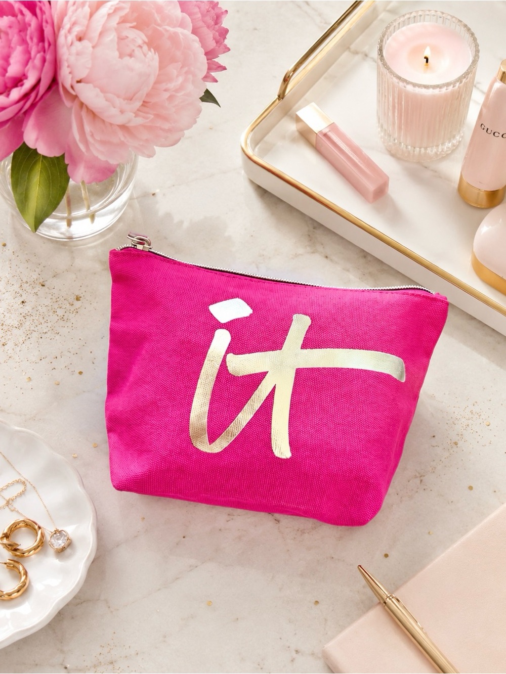 IT COSMETICS BAG